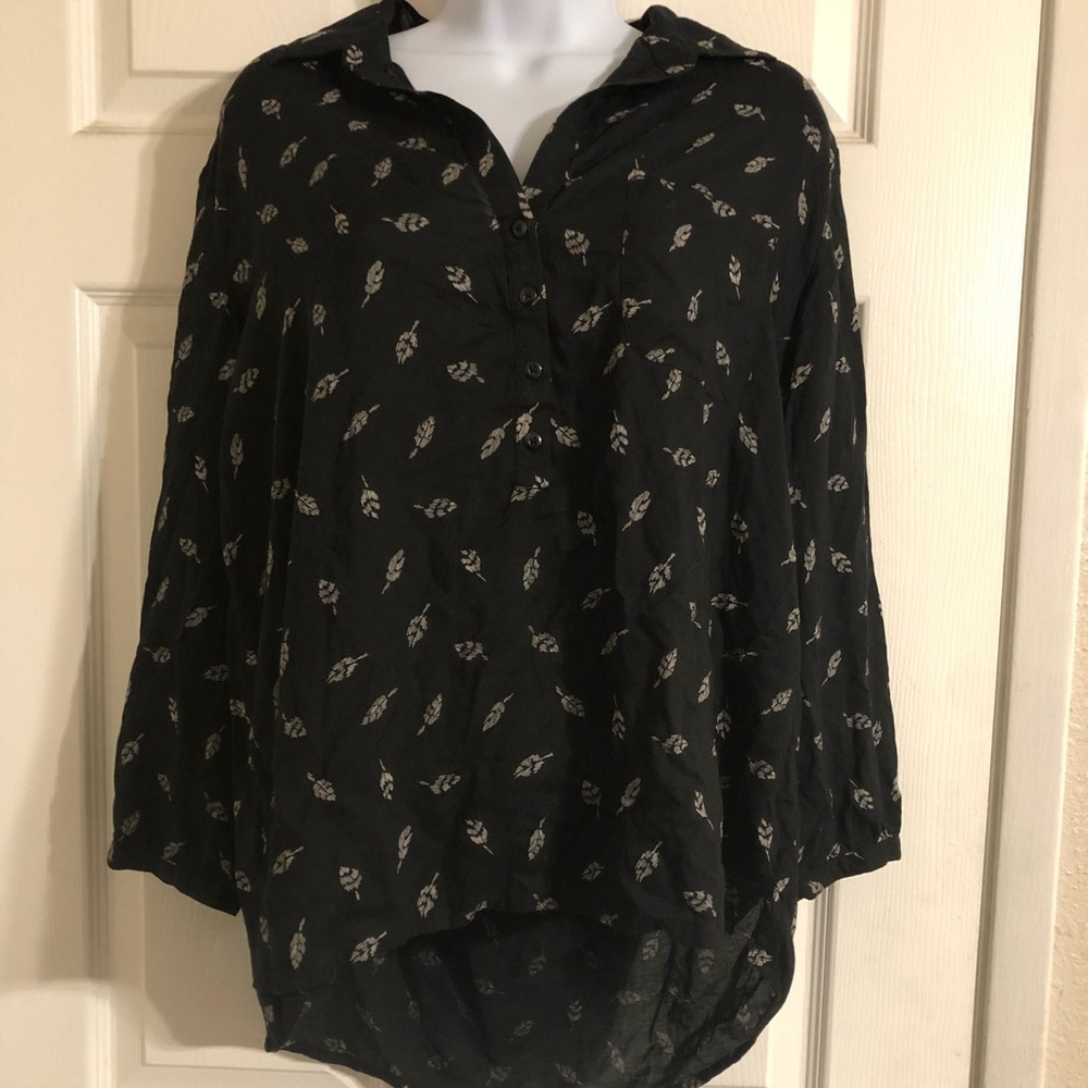 American eagle button up with back cutout